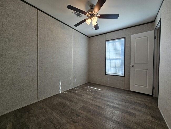 Photo - 1022 Myakka Dr