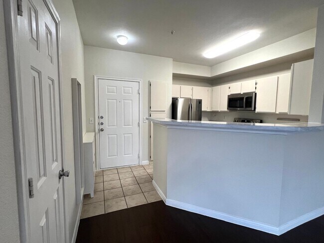Photo - 2320 Gracy Farms Ln Unit 1231