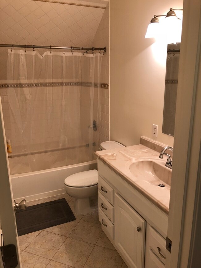 Building Photo - 1862 triton ct Unit #2 Rental