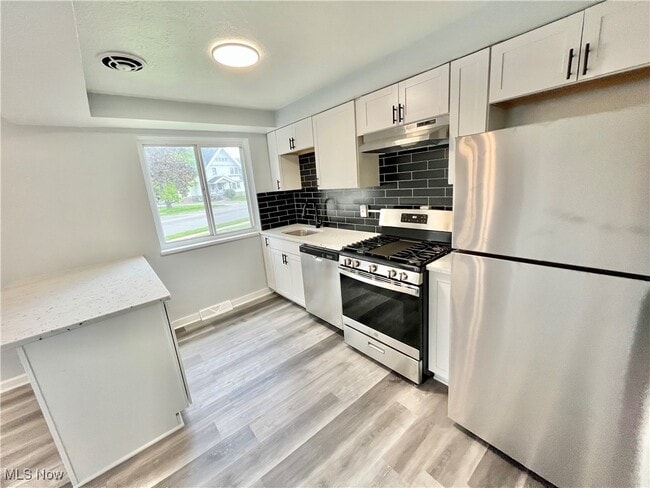 Photo - 2868 Noble Rd Unit 16