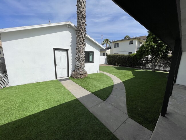 Photo - 340 W Alameda Ave Unit House