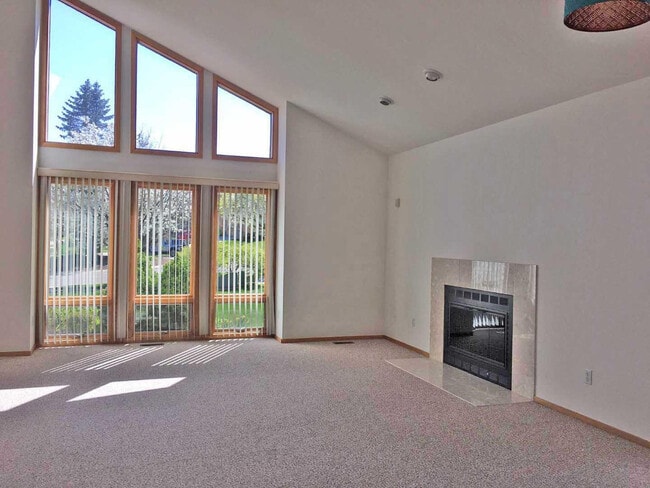 Photo - 3240 Bellflower Ct