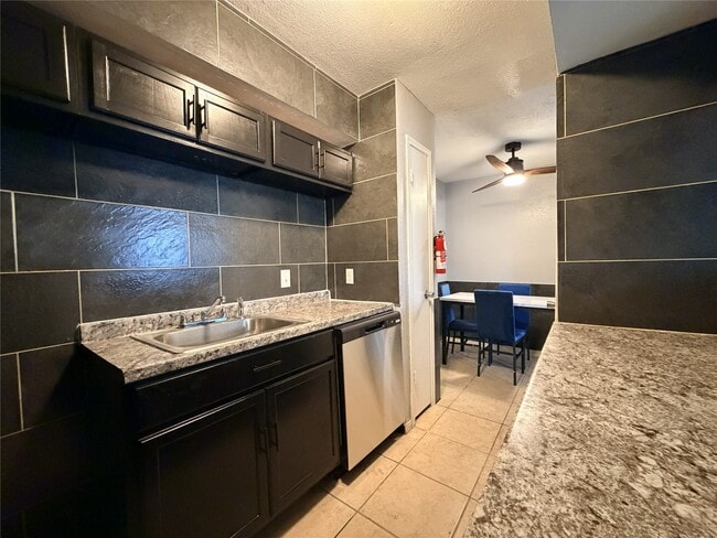 Photo - 9550 Deering Dr Unit 509