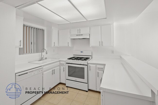 Photo - 937 10th St.