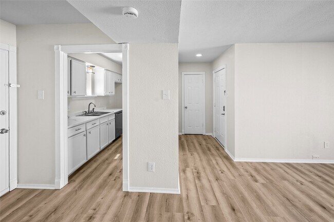 Photo - 10574 High Hollows Dr Unit 265