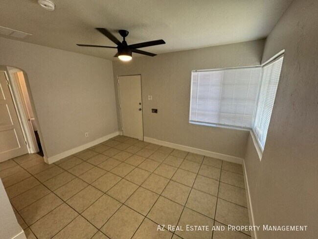 Photo - 1036 N 16th St