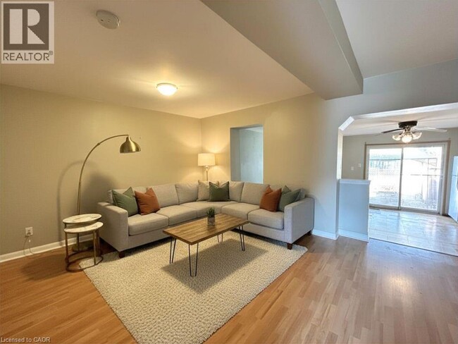 Photo - 153 Cameron Ave N