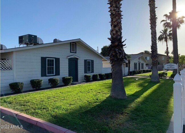 Photo - 2021 W Hayward Ave