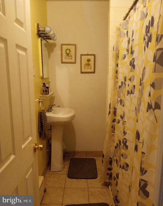 Photo - 3711 Lancaster Ave