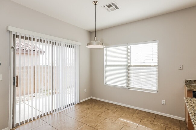 Photo - 735 E Michigan Ave