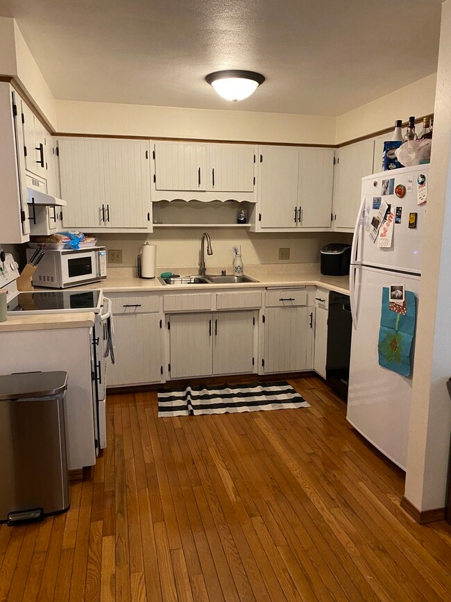 Photo - 1121 W Ridgeview Dr