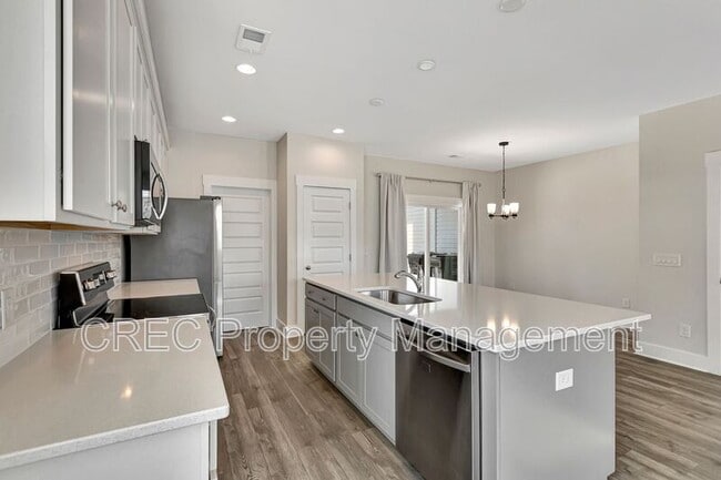 Photo - 7811 Park Gate Dr