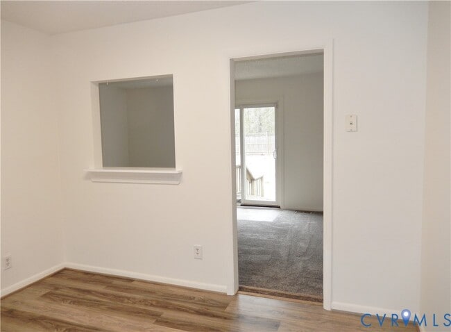 Photo - 512 Marbleridge Rd