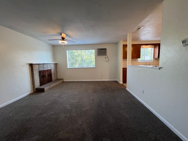 Photo - Three bed/Two Bath Upstairs Apartment | Av... Unit #3