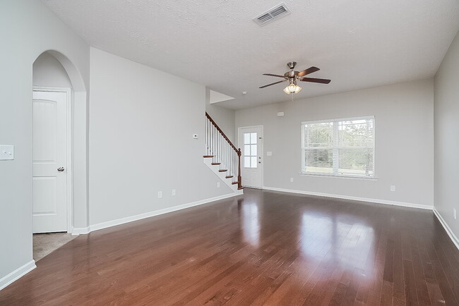 Photo - 1509 Rockglade Run