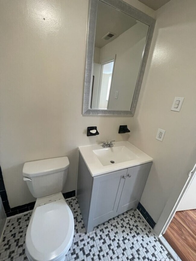 Photo - Grad Hospital 2 Bedroom