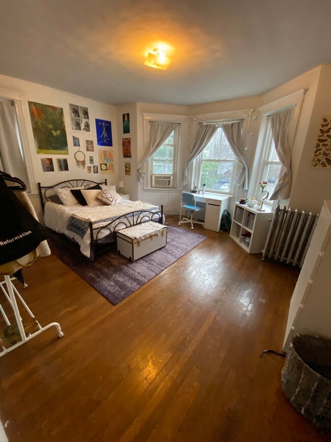 Photo - 65 Saint Marys St