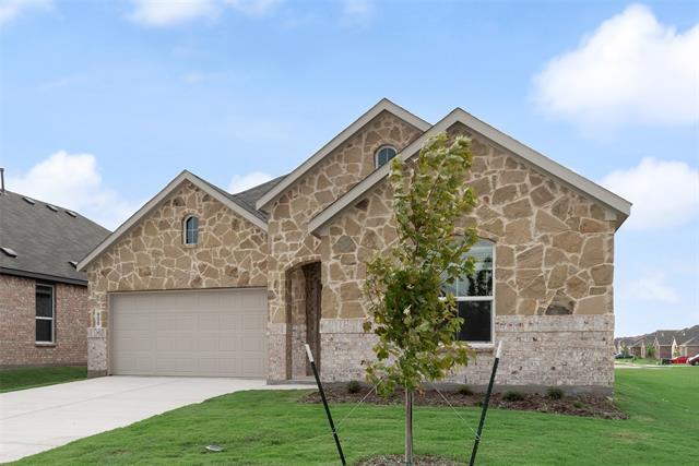 Photo - 900 Raintree Rd House