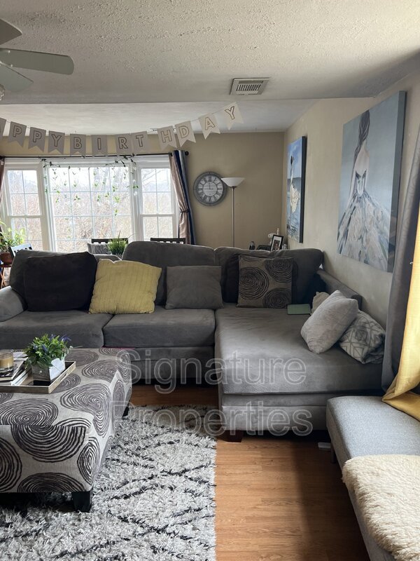 Photo - 101 Southampton Dr