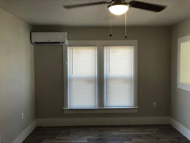 Photo - 502 Cottonwood St Unit 4