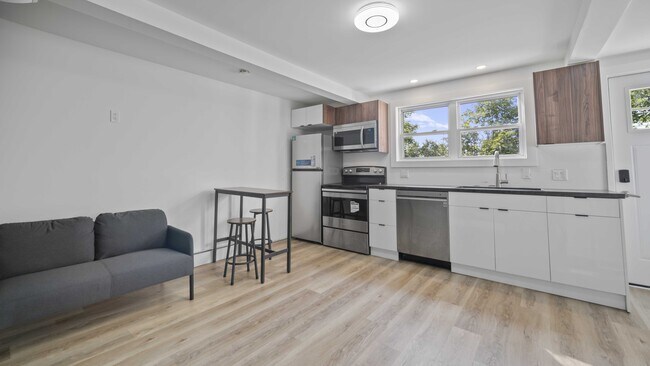 Photo - 7 Exmouth St