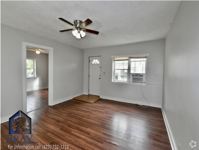 Building Photo - 1706-1706 Jefferson Ave Unit 1702 Rental