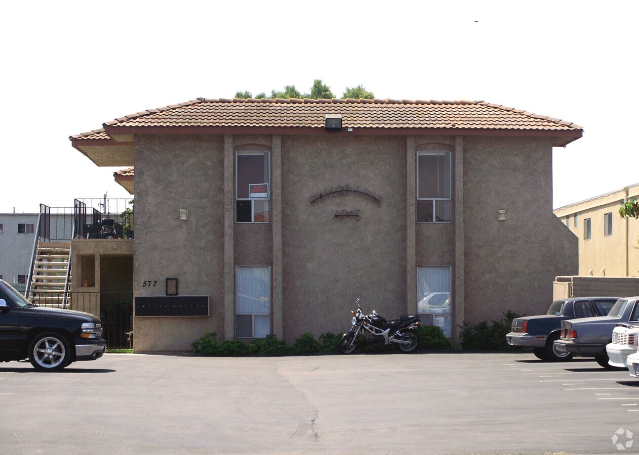 Photo - Oxford Villas