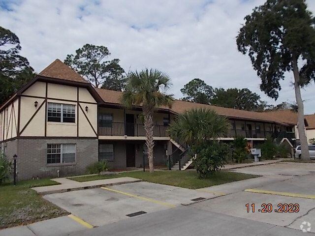 Building Photo - 3013 Sir Hamilton Cir Rental