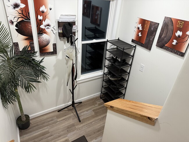 Unit entrance - 20 Graham St Unit #4