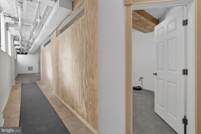 Photo - 2512 E Lehigh Ave Unit L