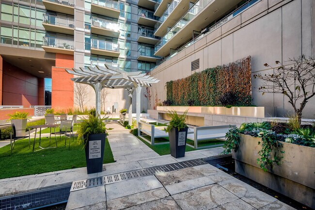 Photo - 78 Tecumseth St.