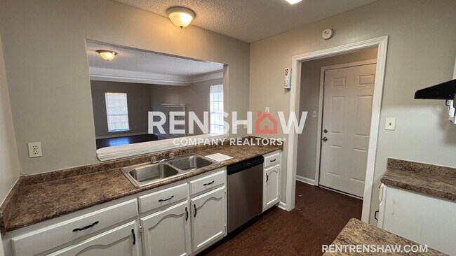 Photo - 5825 Plum Valley Dr