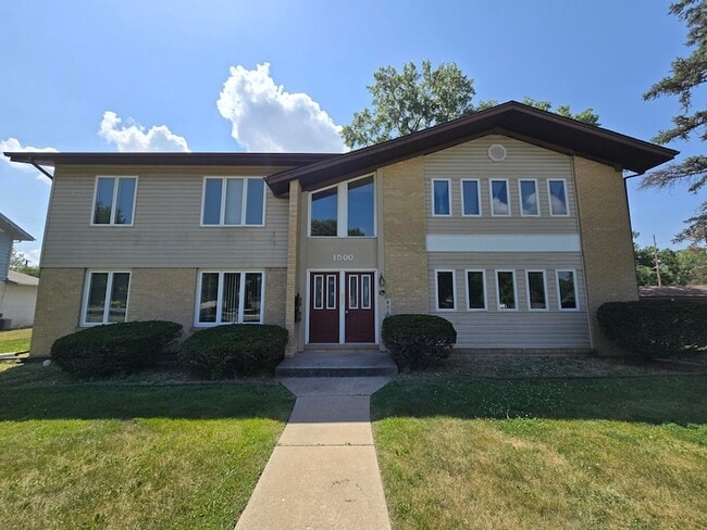 Photo - 1500 Camellia Dr Townhome