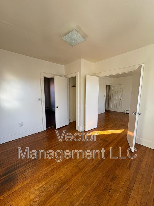 Photo - 1160 Dixwell Ave Rental