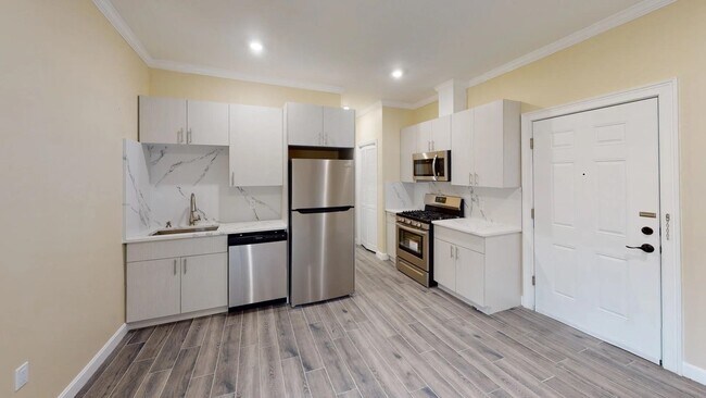 Photo - 680 Grand St Unit 509