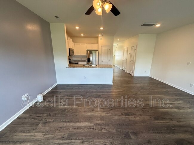 Photo - 30 Moon Rock Ct