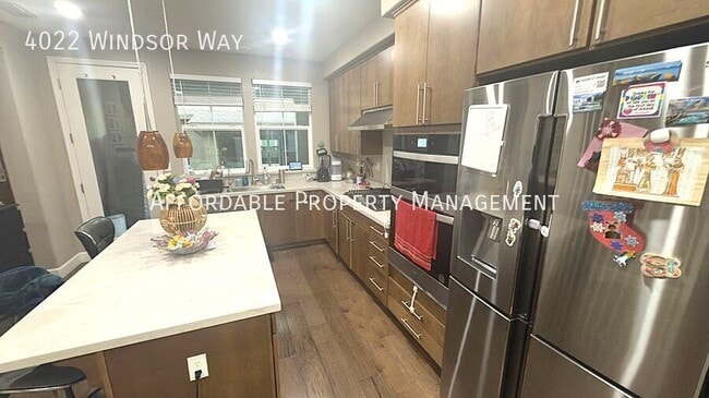 Photo - 4022 Windsor Wy