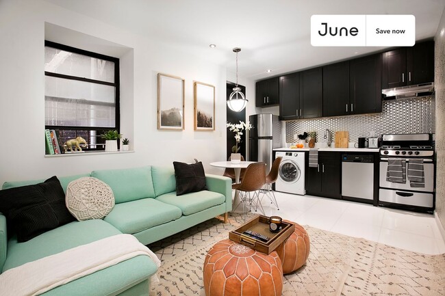 Building Photo - 320 Manhattan Ave