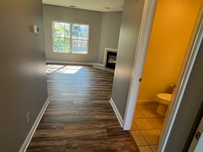 Photo - 2007 Halyard Ln