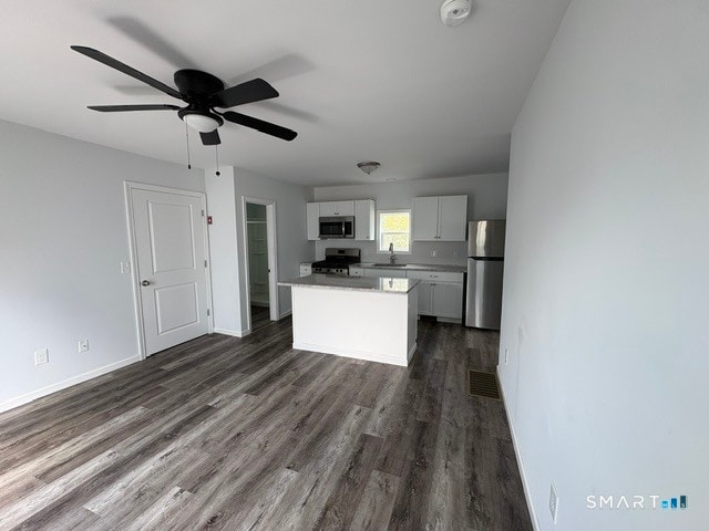 138 Beach Ave