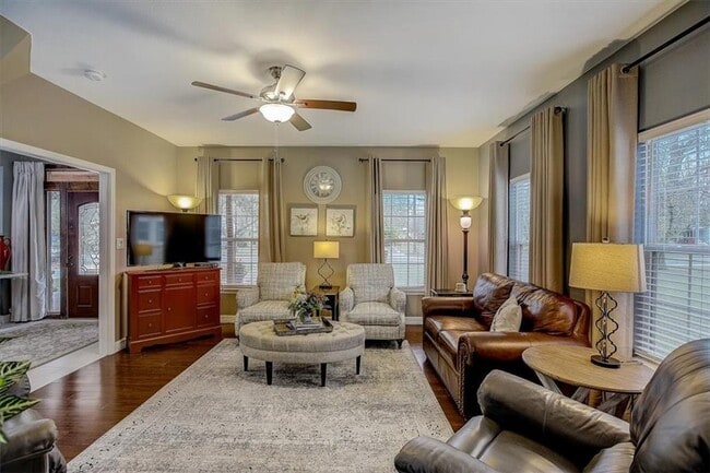 Photo - 1603 Wilson St