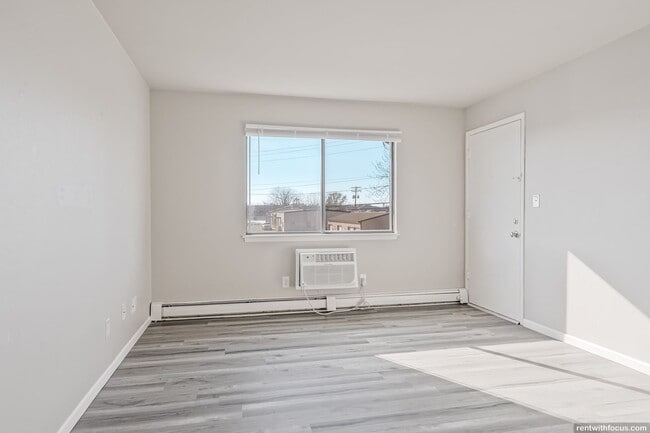 Photo - 671 S. Western Ave.