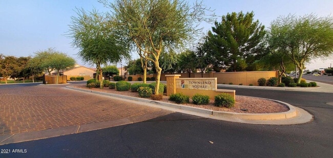 Photo - 7022 Cesar St