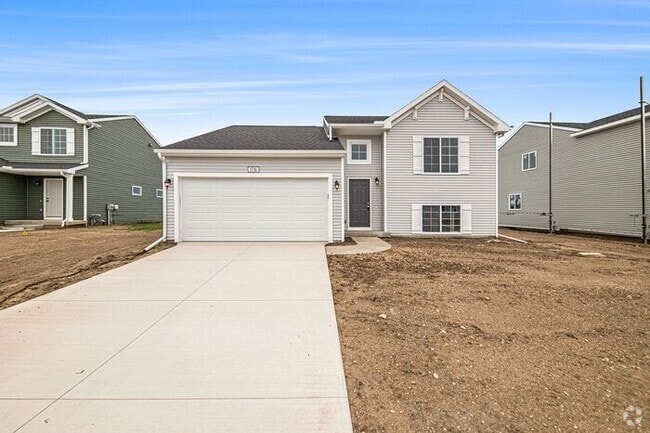 Building Photo - 4050 Sumner Dr Rental