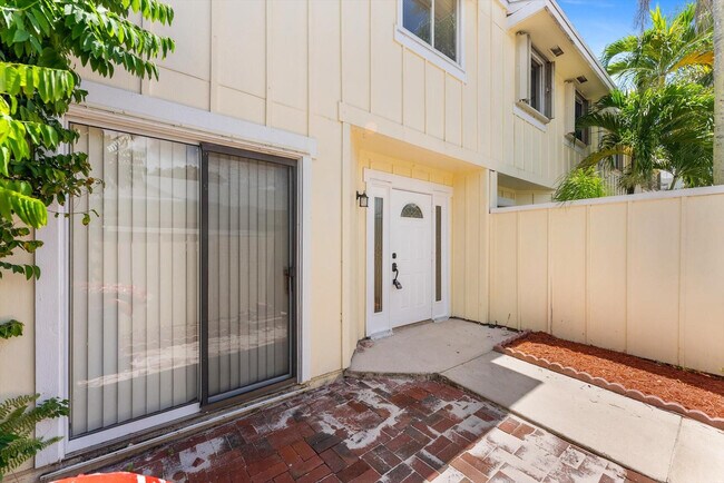 Photo - 6175 Riverwalk Ln