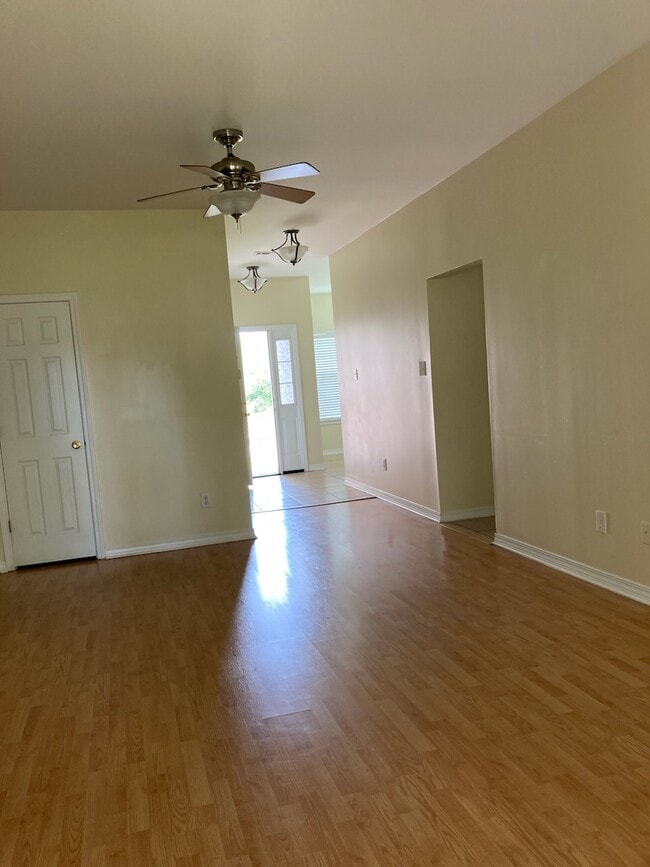 Photo - 213 Texas Ave