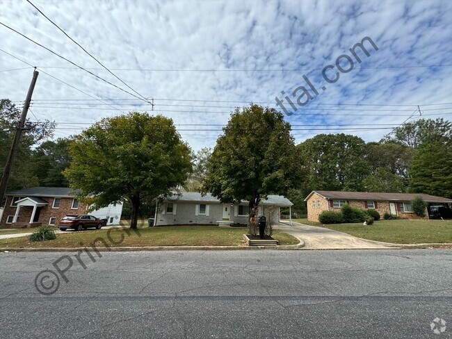 Building Photo - Great 3 bedroom 2 bath home in Gastonia!