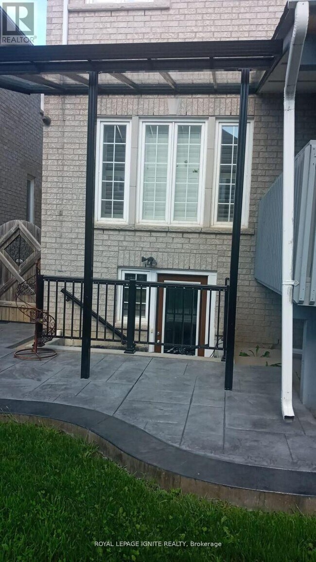 Photo - 36 Bellinger Dr