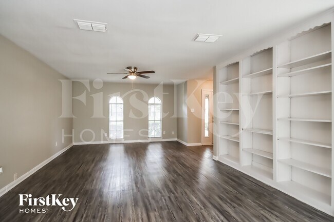 Photo - 7206 Foxmar Ln