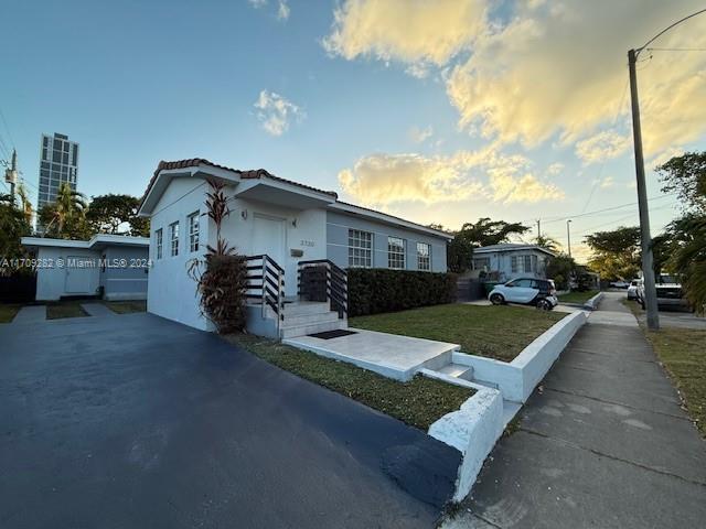 Photo - 3730 SW 29th St Apartamento Unidad 3730